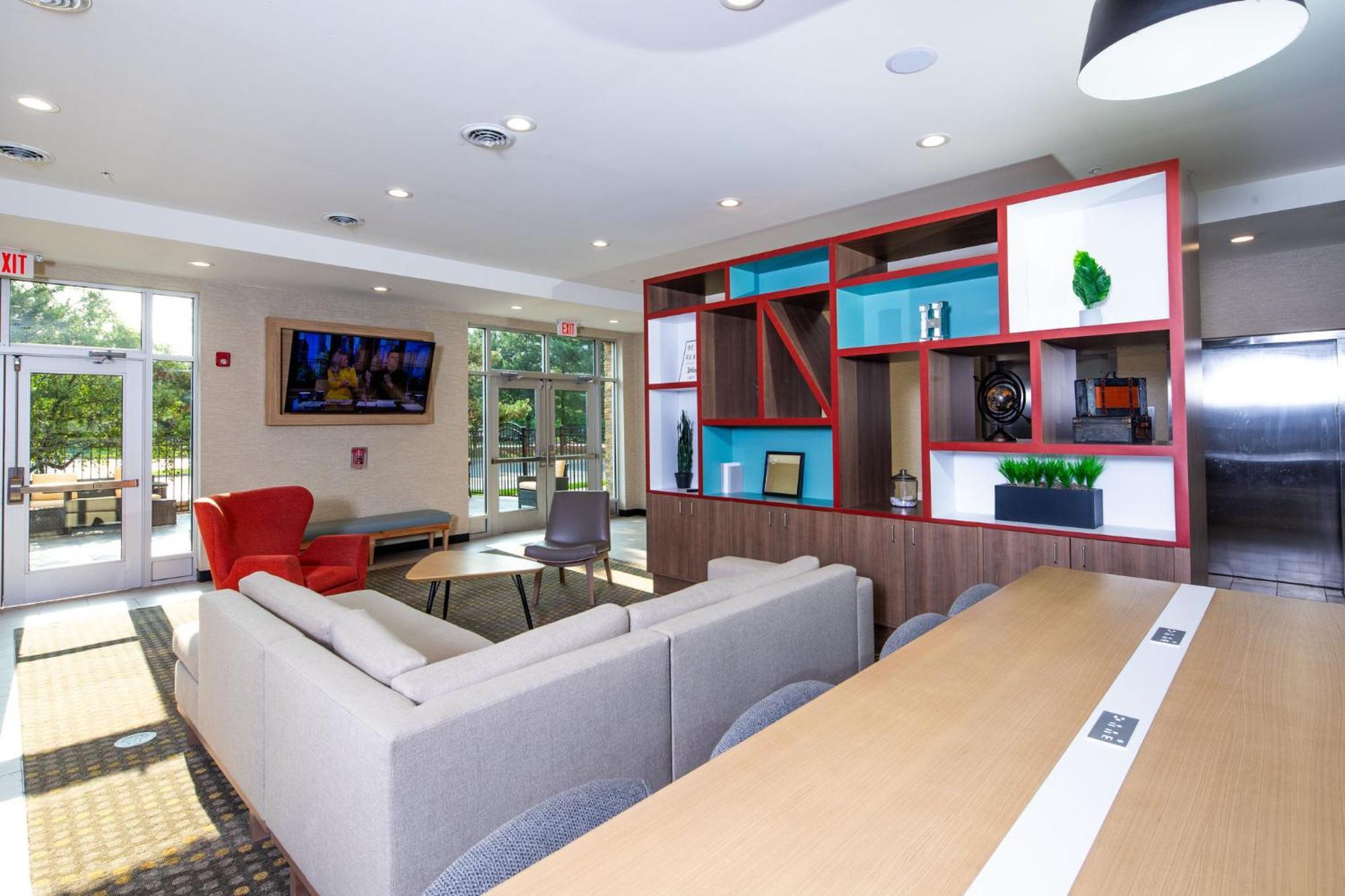 Holiday Inn & Suites Detroit - Troy By Ihg Eksteriør billede