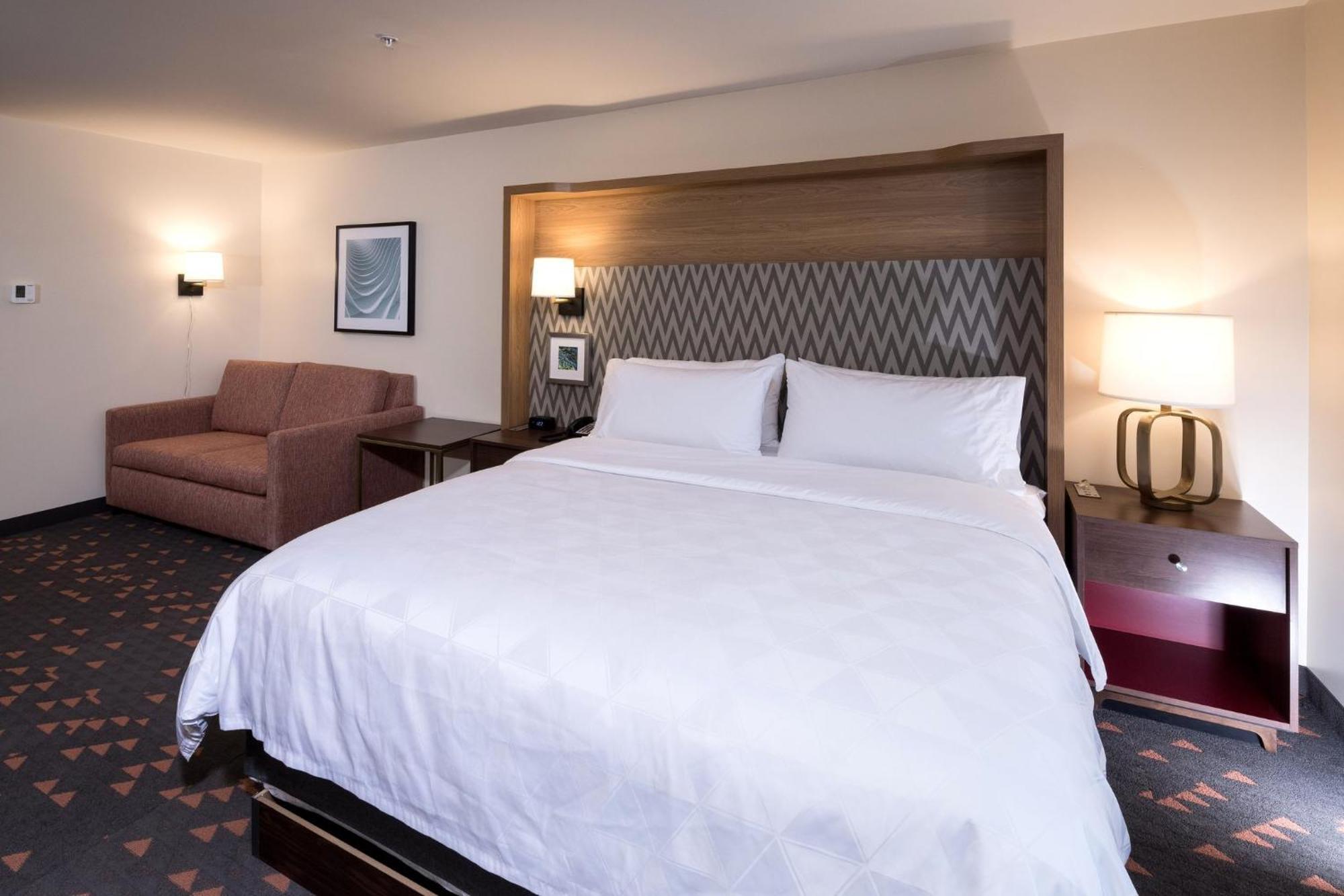 Holiday Inn & Suites Detroit - Troy By Ihg Eksteriør billede